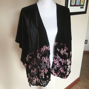 Super stylish cover up!!